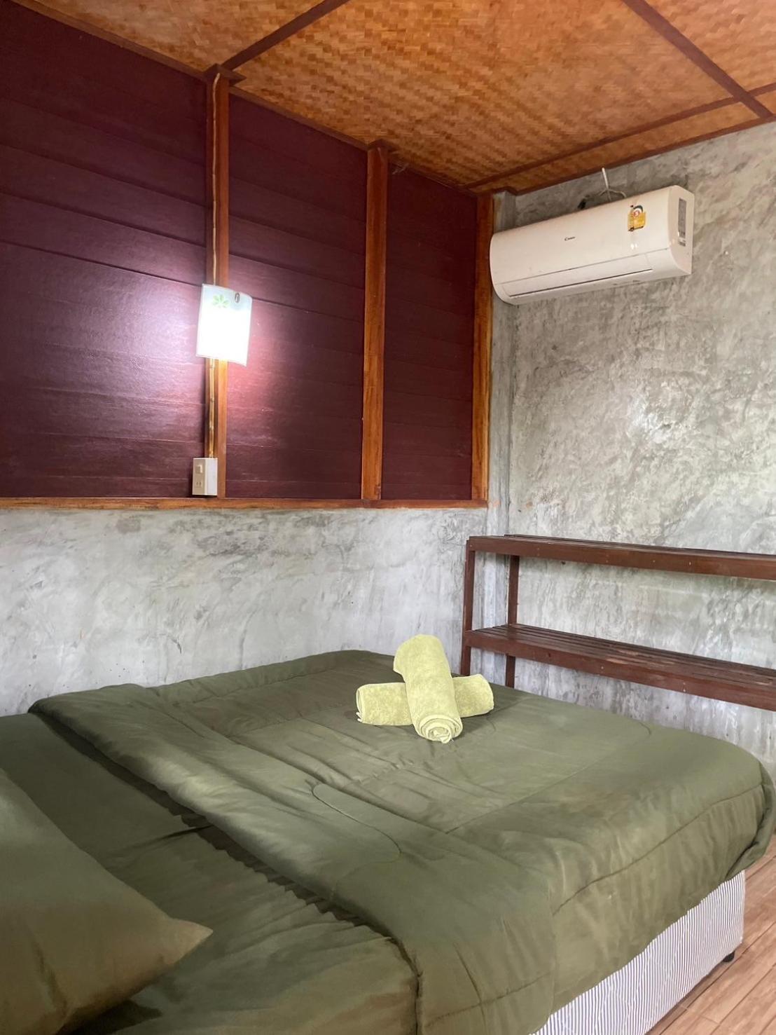 Dahla Lanta Hut Apartment เกาะลันตา ภายนอก รูปภาพ