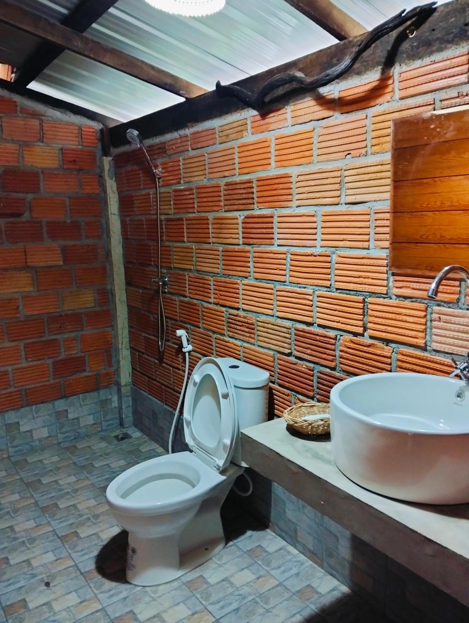 Dahla Lanta Hut Apartment เกาะลันตา ภายนอก รูปภาพ